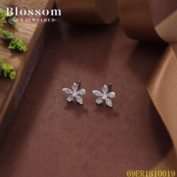 Blossom CS Schmuck 925 Sterling Silber 5-Blättrige Marquise CZ Blumen-Ohrstecker für Damen Zierlicher Alltagsschmuck Großhandel