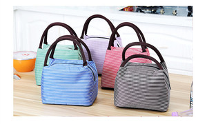 Bolso a rayas de gran capacidad Bento Lunch Aislamiento Bolsa de hielo Isoterma para la escuela de los niños - Product Image 3