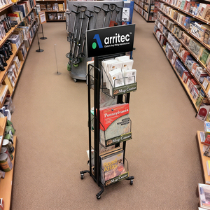 Support d'affichage de bande dessinée à double face avec logo personnalisé, support d'affichage de livre en métal autoportant pour <span class=keywords><strong>librairie</strong></span> - Product Image 1