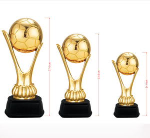 <span class=keywords><strong>2022</strong></span> World Popular Football Award Cup Trofeo <span class=keywords><strong>de</strong></span> fútbol Trofeo <span class=keywords><strong>de</strong></span> baloncesto Material <span class=keywords><strong>de</strong></span> resina Trofeo <span class=keywords><strong>de</strong></span> <span class=keywords><strong>Liga</strong></span> - Product Image 1