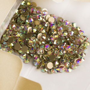 Yantuo Factory 16 Cut 2088 Cristales de vidrio ecológicos tipo diamante <span class=keywords><strong>AB</strong></span> <span class=keywords><strong>8</strong></span>+<span class=keywords><strong>8</strong></span> sin fijación en caliente con base plana para uso en prendas de vestir y arte de uñas - Product Image 2