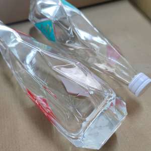500ml Etiqueta <span class=keywords><strong>de</strong></span> impresión <span class=keywords><strong>de</strong></span> tapa <span class=keywords><strong>de</strong></span> tornillo <span class=keywords><strong>de</strong></span> <span class=keywords><strong>boda</strong></span> y botella <span class=keywords><strong>de</strong></span> vidrio <span class=keywords><strong>para</strong></span> <span class=keywords><strong>vino</strong></span>, <span class=keywords><strong>vino</strong></span> licor, - Product Image 4