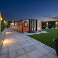 Maison conteneur préfabriquée moderne extensible Granny Flat en bois grainé de 40 pieds sur 20 pieds, villa mobile préfabriquée avec 3 chambres
