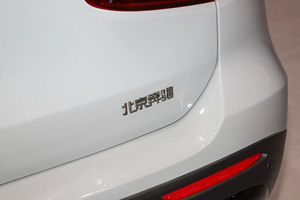 <span class=keywords><strong>Mercedes</strong></span>-Benz <span class=keywords><strong>GLB</strong></span> 2026 <span class=keywords><strong>GLB</strong></span> 220 Édition Collector <span class=keywords><strong>Hybride</strong></span> Léger 5 portes 5 places SUV Traction Avant Suspension Arrière Indépendante à Bras Multi-Liaisons - Product Image 5