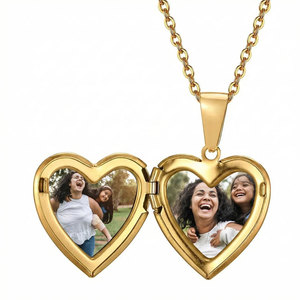 Collar con Colgante de Marco de Fotos Personalizado en Acero Inoxidable 316L con Baño de Oro PVD de 14k/18k para Sublimación, para Hombres y Mujeres - Product Image 5