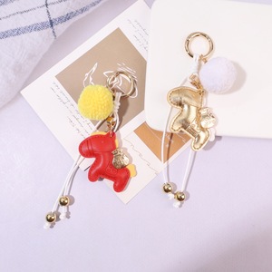 จี้ห้อยกระเป๋าแบบกำหนดเองลายม้าตามราศี พร้อมพวงปอมปอม ของตกแต่งกระเป๋าเรียน พวงกุญแจตุ๊กตาขนนุ่ม พวงกุญแจรถยนต์ พวงกุญแจแบบขายส่ง - Product Image 2