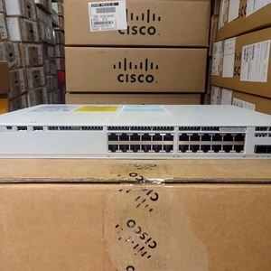 Commutateur Ethernet Gigabit 16 ports série 9500 C9500-16X-E avec conception empilable, prise en charge des VLAN, capacité de 480 Gbit/s - Product Image 4
