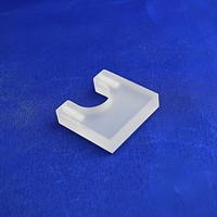 Bloc de fixation en quartz dépoli sur mesure en forme de U, silice pure à 99,99 %, pièce de rechange usinée pour dispositifs laser et photovoltaïques