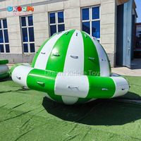 Jouets aquatiques de haute qualité Jouets gonflables Jeu de parc aquatique Gyroscope flottant à eau