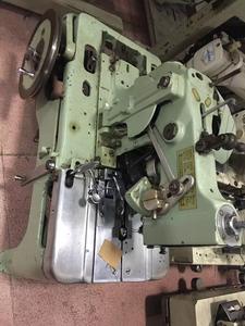 Máquina de Coser Industrial Reece 101 Usada, Máquinas de Coser de Múltiples Agujas <span class=keywords><strong>para</strong></span> la Fabricación de Ropa, Ojales y Botones - Product Image 2