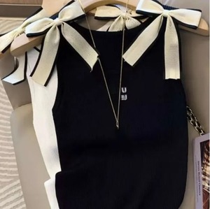 <span class=keywords><strong>T</strong></span>-shirt Corta da Donna Senza Maniche con Fiocco sulla Spalla, Stile Designer Miu, Elegante Casual, Ricamata Minmin - Product Image 5