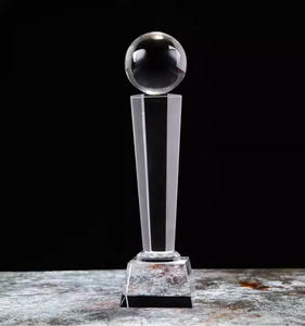 Nouveau Trophée de Football en Cristal Transparent Haut de Gamme Créatif, Colonne en <span class=keywords><strong>Verre</strong></span> K9, Récompenses Haut de Gamme pour Compétitions Sportives, Cadeau - Product Image 4