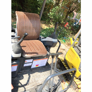 Excavatrice sur chenilles hydraulique compacte d'occasion Komatsu PC40, poids 4000 kilogrammes, unité de terrassement - Product Image 5