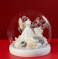 Rose éternelle en forme de robe de mariée, cadeau créatif pour la Saint-Valentin, la confession, l'anniversaire de petite amie, ou comme ornement décoratif pour la maison