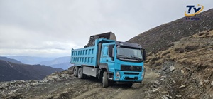 Nouveaux camions à benne basculante HOWO ZZ1252V4647Z1BEV 6x4, camion à benne basculante hydraulique, équipement lourd, conduite à droite, camion à benne basculante de construction - Product Image 4
