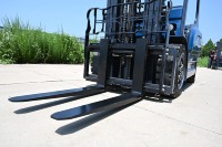 Chariot élévateur électrique tout-terrain diesel neuf de 3, 3,5, 4 et 5 tonnes, prix usine, qualité supérieure, personnalisable, certifié CE