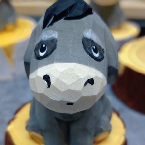 Figurine d'âne en bois faite à la main, design géométrique, style moderne, décoration d'intérieur, artisanat animal du zodiaque chinois, cadeau - Product Image 1
