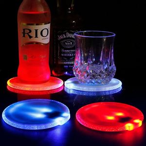 Posavasos Luminosos con Diseño Intermitente Colorido y Sensor de Gravedad para Bares y Fiestas - Product Image 1