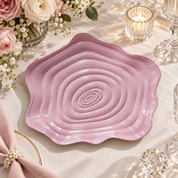 Assiettes de présentation transparentes Woju Romantic de 13 pouces, roses, en plastique, avec texture tourbillonnante, pour la décoration de table de fête