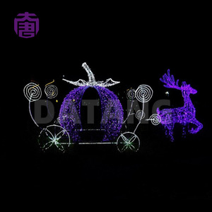 Donnez vie à une scène de Noël classique avec une éclairage de carrosse de rennes illuminé - Product Image 2