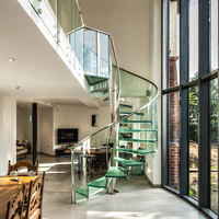 Escalier flottant en bois massif avec marches en verre antidérapantes, sur mesure, gain de place, escalier intérieur pour villa, duplex, rénovation