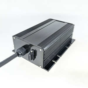 High-quality 12V40A Single Isolated Step-down <b>Converter</b> for Automotive Home Industrial Use 90% Efficiency Motor <b>Voltage</b> HJ12V40A - Product Image 3