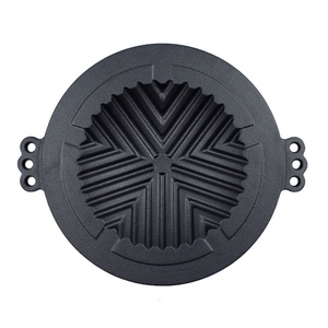 Round Heavy-Duty Cast Iron BBQ Stovetop Korean style Barbecue <strong>Grill</strong> Plate - Product Image 3