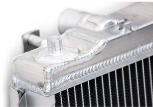 Venta caliente personalizado Miata Racing radiador nuevo aluminio para <span class=keywords><strong>MAZDA</strong></span> MIATA MX5/B6ZE NA - Product Image 4