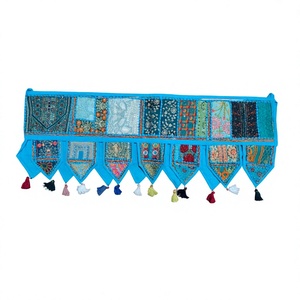 Voilage de porte en patchwork fait main, toran, rideau suspendu, bannière décorative brodée pour fenêtre, cadeau de printemps pour elle - Product Image 1
