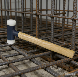 Martelli per Installazione con Testa in Nylon, Manico in Legno <span class=keywords><strong>di</strong></span> Faggio, Colonne in Acciaio Integrate e Testa del Martello Fissa e Sostituibile - Product Image 4