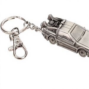 Llavero de Metal 3D de <span class=keywords><strong>DeLorean</strong></span> de Regreso al Futuro de SD TOYS, Vehículo Flotante, 6x2.5x1.5 cm - Product Image 1