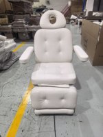 Table de massage et chaise électrique professionnelle moderne réglable en cuir PU pour salon de beauté et spa avec 3 moteurs et design pliable