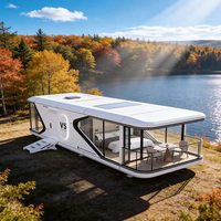 Cabane modulaire d'extérieur préfabriquée pour l'hébergement touristique, les stations balnéaires, le glamping, la location, les chambres d'hôtes, la maison capsule spatiale