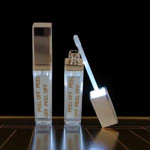 Brillant à lèvres en gros avec lumière led et miroir - Product Image 5