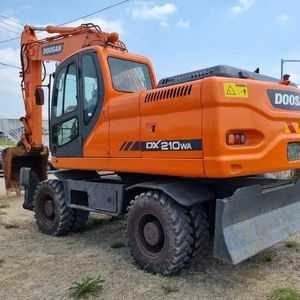 รถขุดดูซาน DX210 แบบตีนตะขาบ มือสองแท้ สภาพใหม่ ราคาถูก - Product Image 1