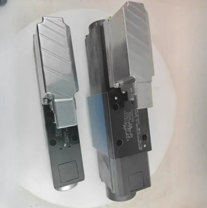 วาล์วควบคุมไฮดรอลิกแบบสัดส่วน 4WRA 4WRE 4WRAE 4WREE 4WRZE 4WRKE รุ่น 4WRAP6W7-07-3X=G24K4/M=00 - Product Image 1