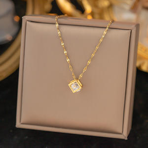 Nuevo Collar de Lujo para Mujer, Acero Inoxidable, Chapado en Oro de 18K, Imitación de Perla, Circonita, Trébol, Mariposa, Cadena de Eslabones, Regalos - Product Image 4