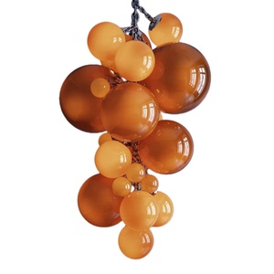 Lustre en verre en forme <span class=keywords><strong>de</strong></span> grappe <span class=keywords><strong>de</strong></span> raisin <span class=keywords><strong>de</strong></span> couleur orange blanc bleu violet personnalisé postmoderne pour la décoration <span class=keywords><strong>de</strong></span> la maison, <span class=keywords><strong>de</strong></span> l'hôtel, du hall d'exposition - Product Image 1