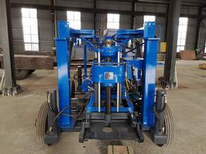 Foreuse rotative montée sur remorque, entraînée par un moteur diesel haute performance, pour puits d'eau, forage DTH, carottage de 230 m, forage de roche dure par air - Product Image 5