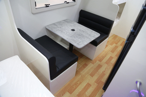 <span class=keywords><strong>Caravana</strong></span> Todoterreno Moderna con Literas, Cocina Completa y Baño para Campamentos Familiares - Product Image 3