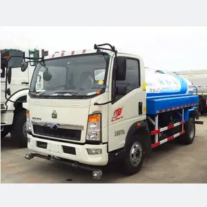 SINOTRUK HOWO 5CBM Capacity Water Spray Bowser Truck Road Cleaning Water Sprinkler Truck