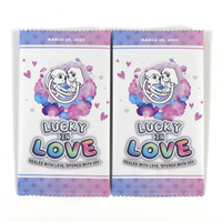 Sachets Mylar thermoscellés personnalisés imprimés et laminés pour protège-cartes de jeu, emballage en feuille pour cartes à collectionner