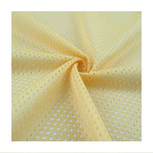 Tela Tricot con Orificios Triangulares de 120 GSM, 100% Poliéster, Ligera y Transpirable, para Camisetas Deportivas, Pantalones de Playa, Venta al Por Mayor - Product Image 5