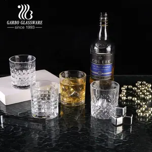 En stock cristalería para exportación directa de tamaño medio estándar de 8oz 230ML whisky taza de vidrio grabado whisky vaso de vidrio