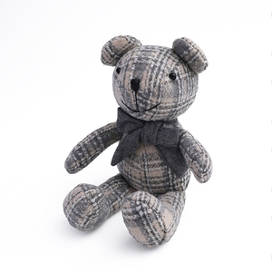 Ours en peluche vintage de style britannique en tweed, classique à carreaux, en laine, avec nœud papillon, pour la décoration de la maison et comme cadeau de Noël - Product Image 5