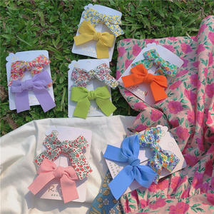 Conjunto de <span class=keywords><strong>2</strong></span> uds. De horquillas con lazo Floral para niños, tocado para niños, flequillo lateral impreso, Clip, accesorios para el cabello de moda - Product Image 1