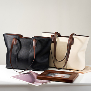 2025 nouveau Style personnalisé dames bracelet <span class=keywords><strong>sac</strong></span> fourre-tout <span class=keywords><strong>en</strong></span> <span class=keywords><strong>cuir</strong></span> <span class=keywords><strong>noir</strong></span> épaule <span class=keywords><strong>sac</strong></span> <span class=keywords><strong>à</strong></span> <span class=keywords><strong>main</strong></span> pour les femmes fermeture Durable - Product Image 4