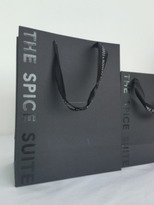 Custom Black Cardboard Paper Bag Uv Spot Gift Paper Packaging Bag with <b>Ribbon</b> with Own logo - Product Image 5