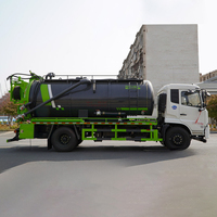 Camion-citerne à vide Dongfeng 4x2 personnalisé de 8 m³ pour le nettoyage des fosses septiques et l'aspiration des eaux usées