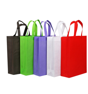 Sacs en tissu non tissé de haute qualité, personnalisables, pour la vente en gros, avec marques imprimées - Product Image 4